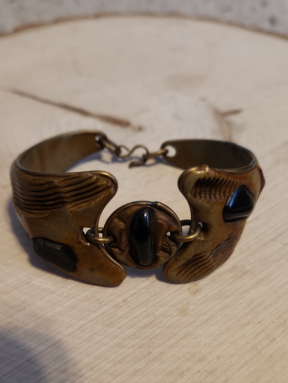 Vintage Unique Polished Stone Accent Bracelet